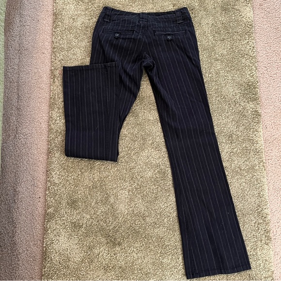 *SOLD* y2k low rise pants - Picture 2 of 6